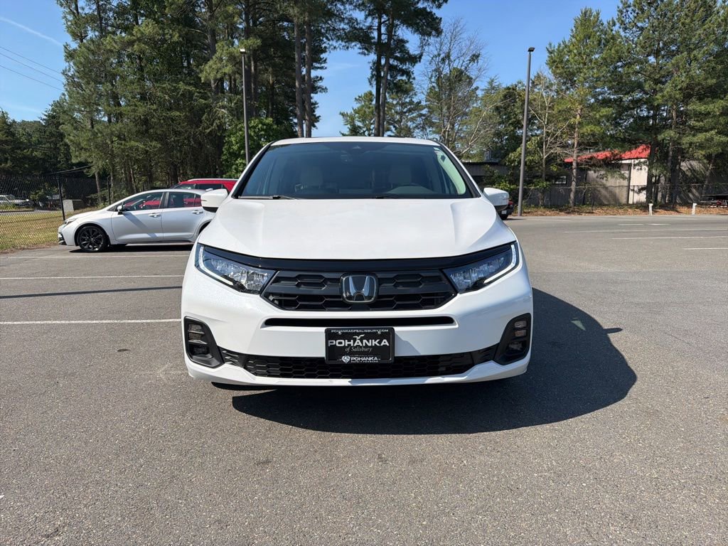 Certified 2026 Honda Odyssey EX-L image 3