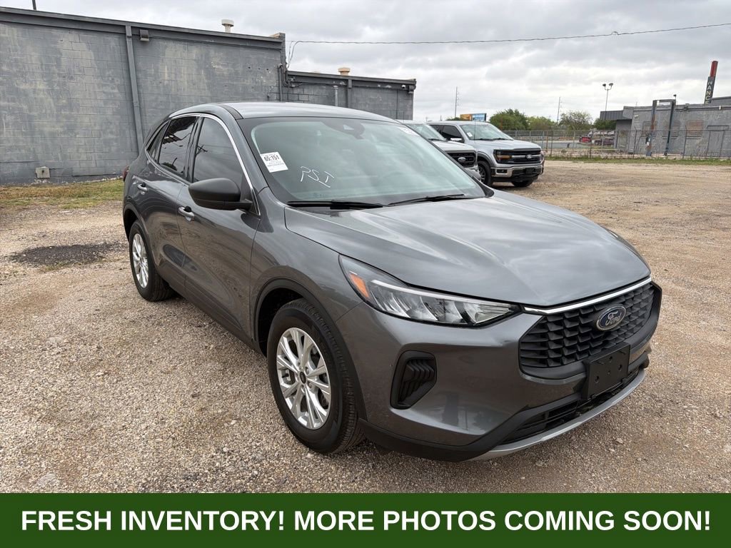 Used 2023 Ford Escape Active w/ Tech Pack #1 image 1