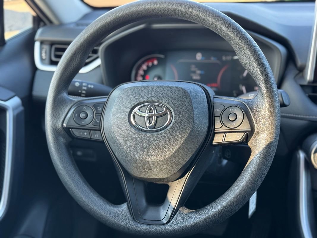 Used 2024 Toyota RAV4 LE image 16