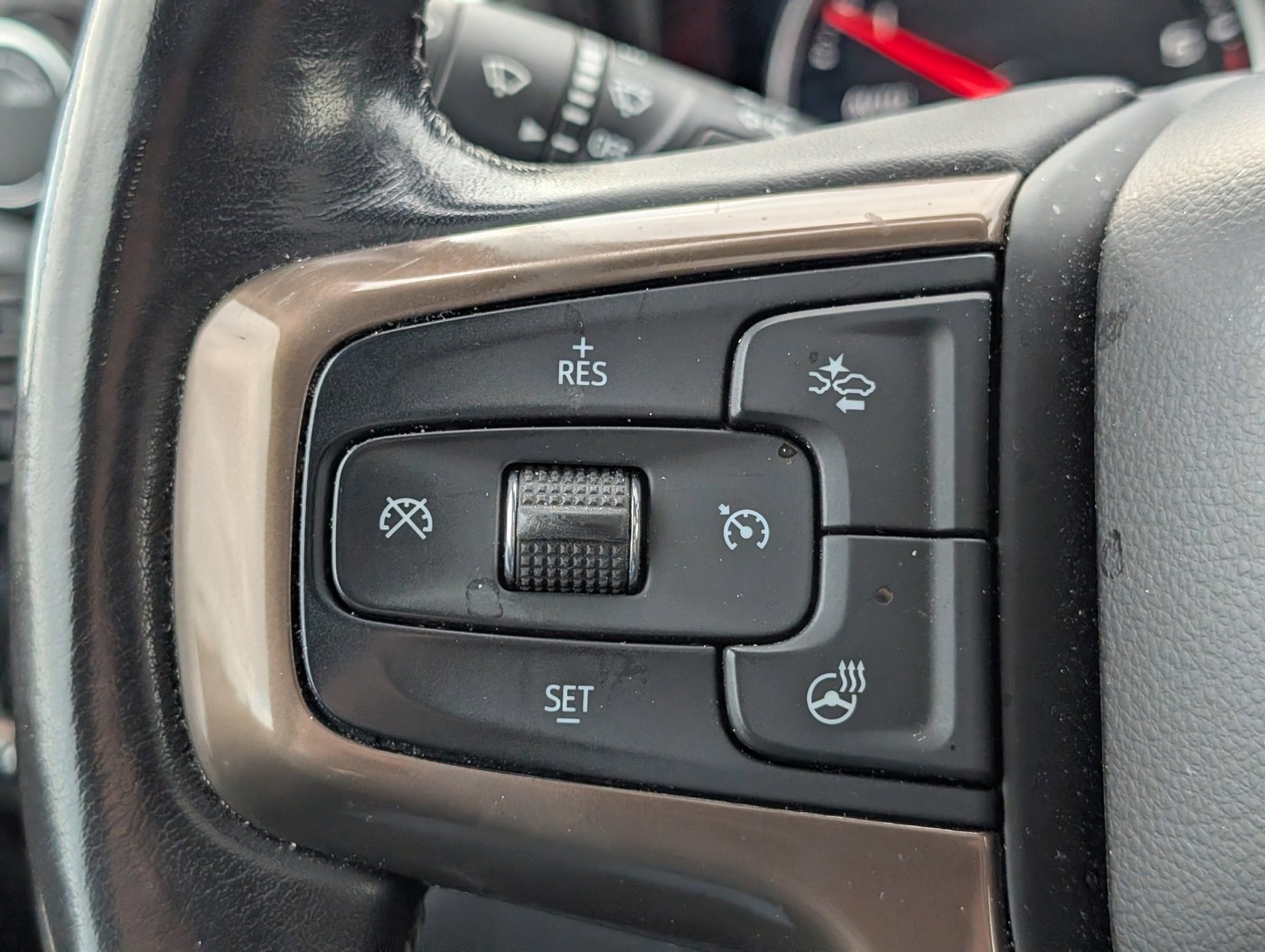 Used 2020 Chevrolet Silverado 1500 High Country w/ Technology Package image 15