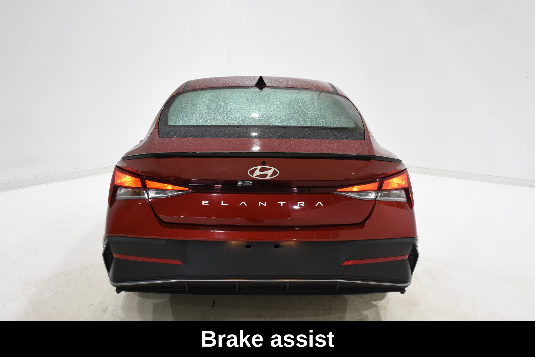 Used 2026 Hyundai Elantra Sport FWD image 6