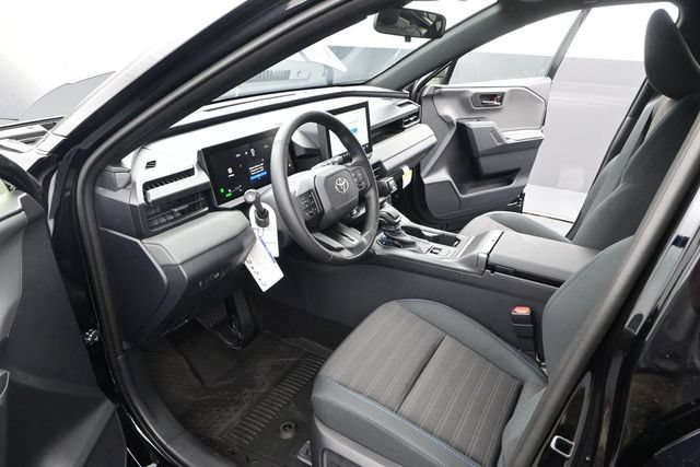New 2026 Toyota RAV4 SE w/ Convenience Package AWD/4WD image 4
