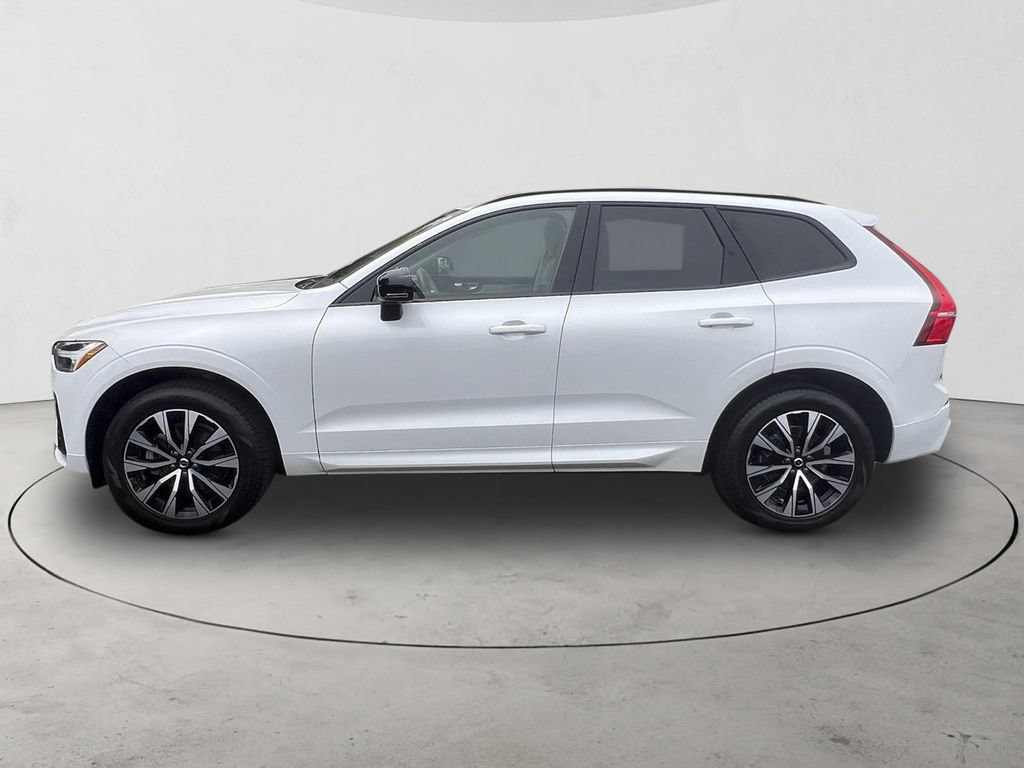 Certified 2024 Volvo XC60 B5 Core w/ Protection Package Premier AWD/4WD image 2