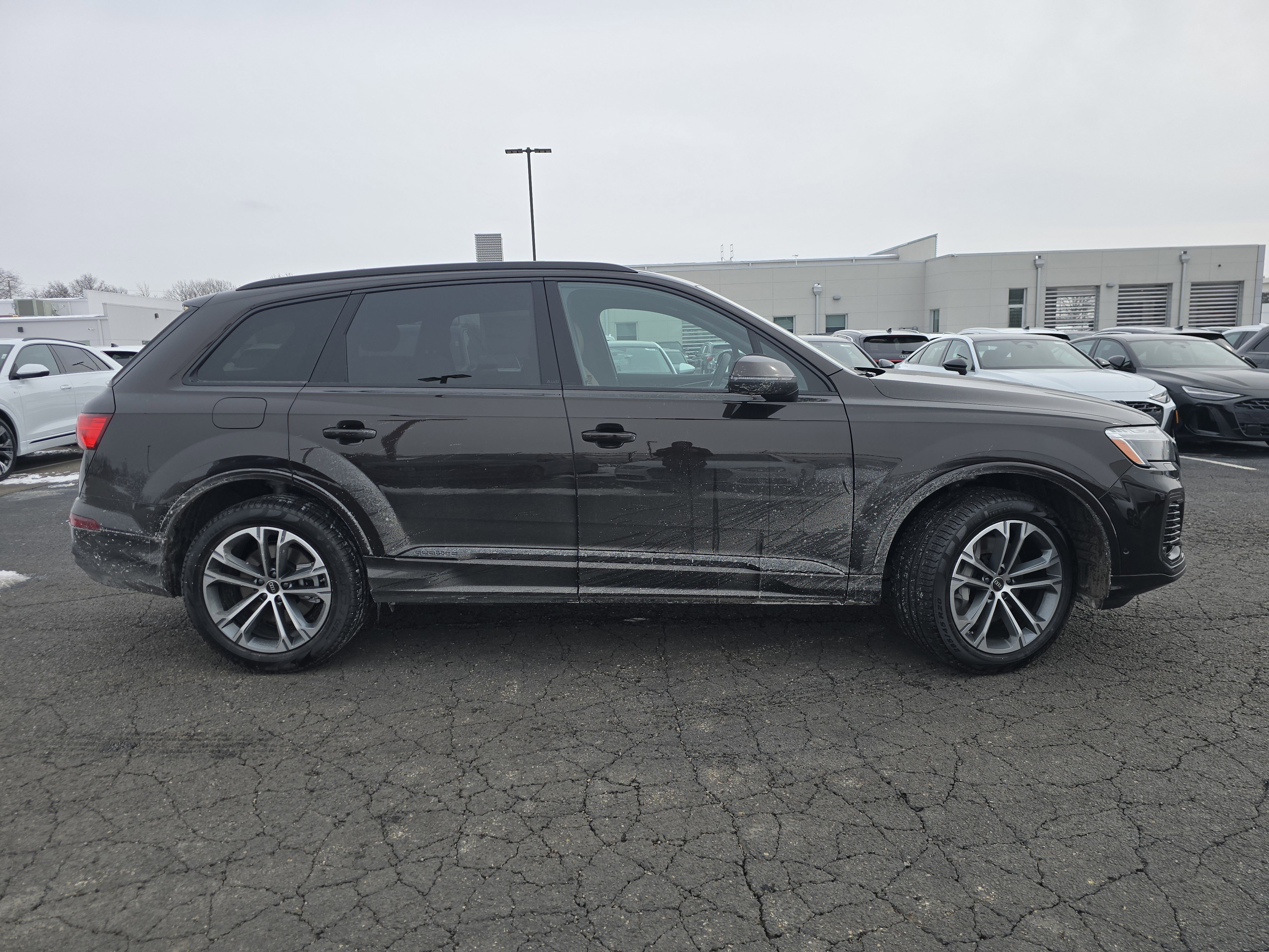 New 2026 Audi Q7 2.0T Premium Plus image 8