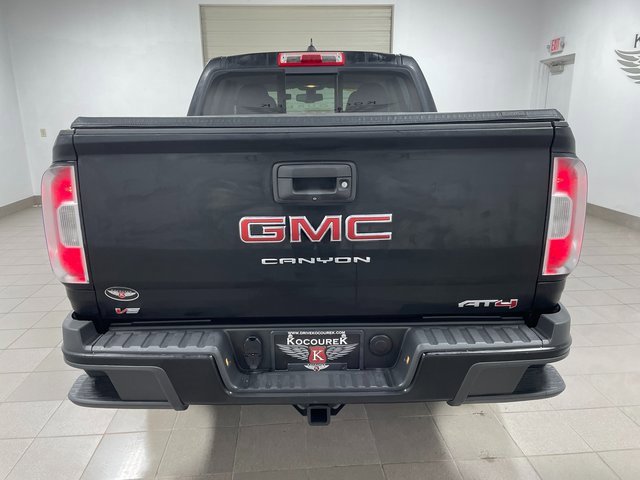 Used 2022 GMC Canyon AT4 image 5