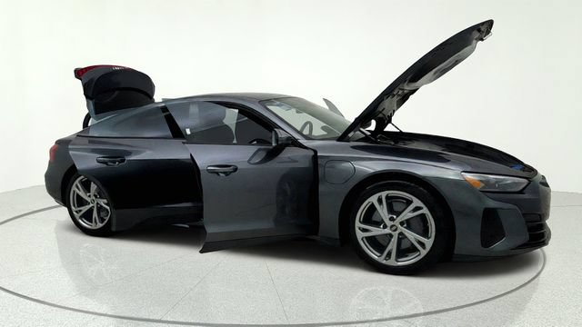Used 2023 Audi e-tron GT Premium Plus AWD/4WD image 12