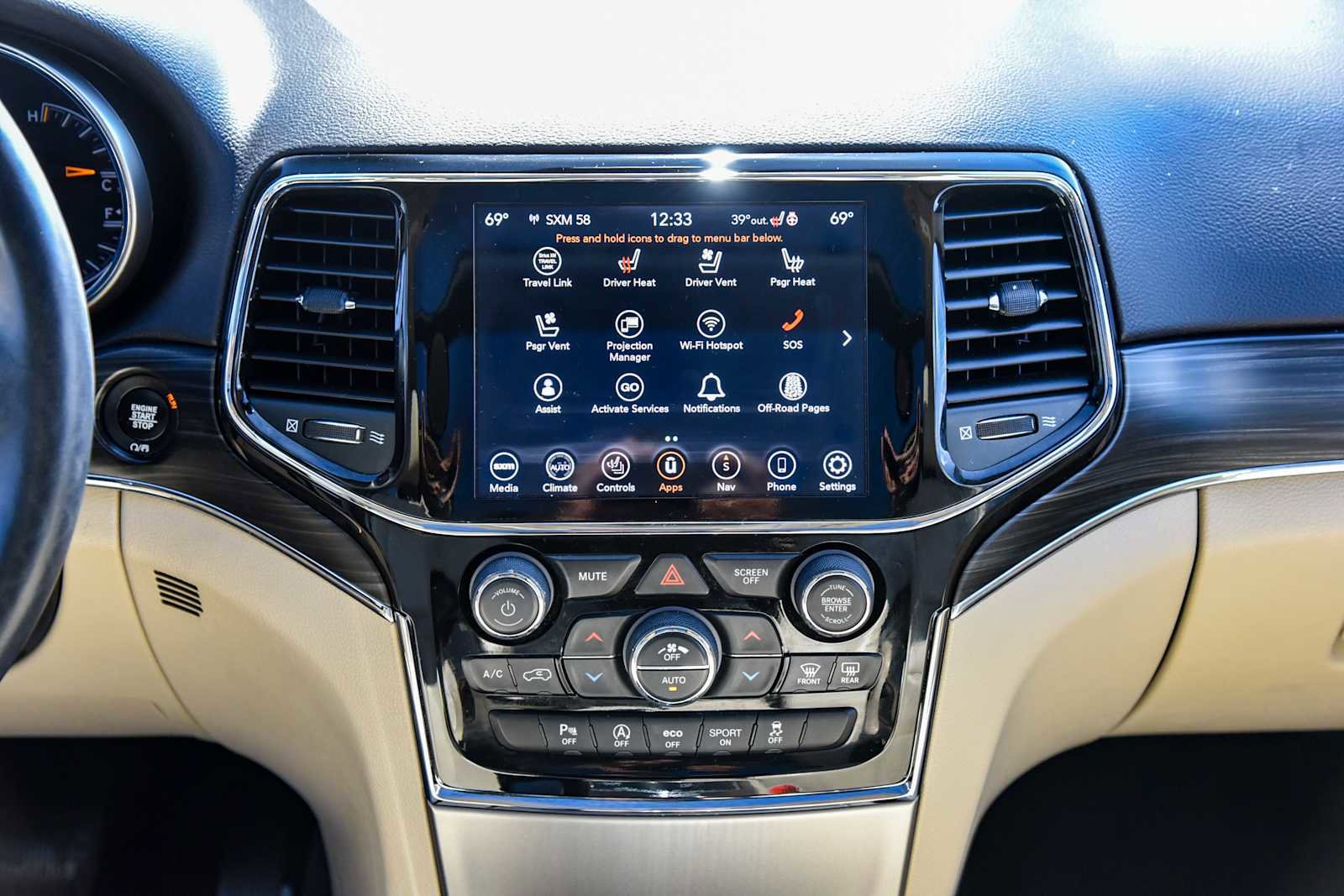 Certified 2021 Jeep Grand Cherokee Limited w/ Luxury Group II AWD/4WD image 19