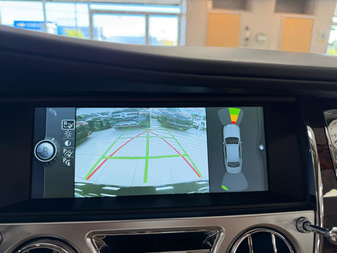 Used 2013 Rolls-Royce Ghost image 22