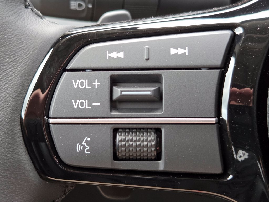 New 2026 Honda Pilot Touring image 17