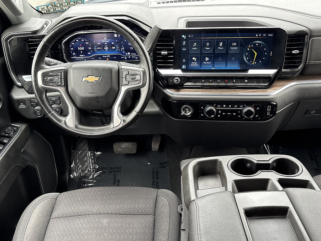 Used 2023 Chevrolet Silverado 1500 LT AWD/4WD image 24