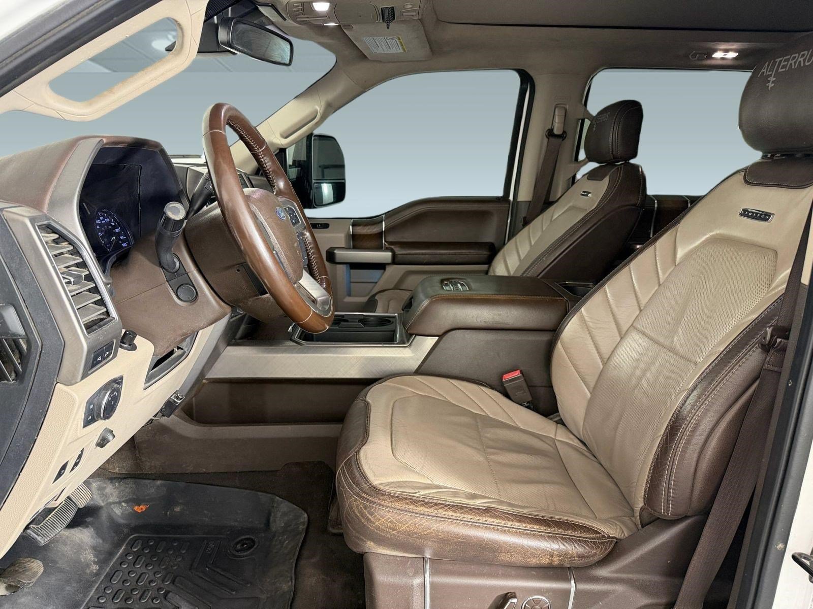 Used 2019 Ford F250 Limited w/ FX4 Off-Road Package AWD/4WD image 5