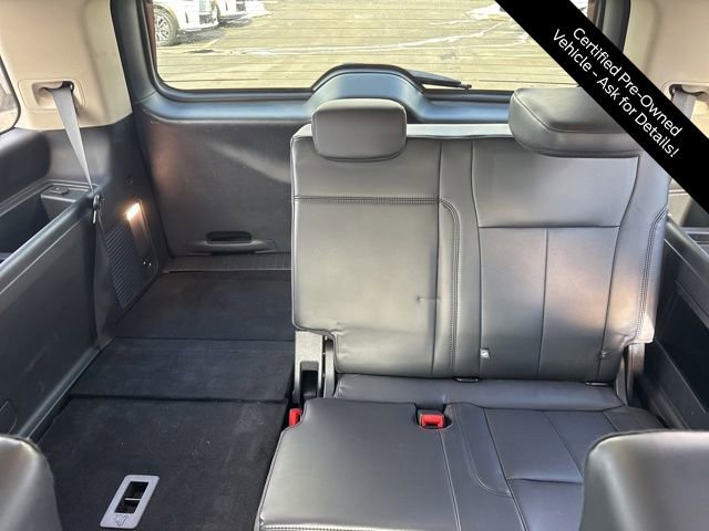 Used 2024 Ford Expedition XLT image 10