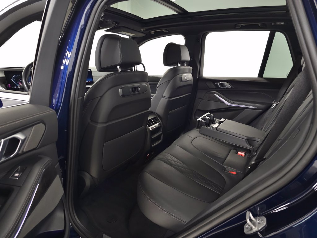 Used 2024 BMW X5 xDrive40i w/ Premium Package AWD/4WD image 40