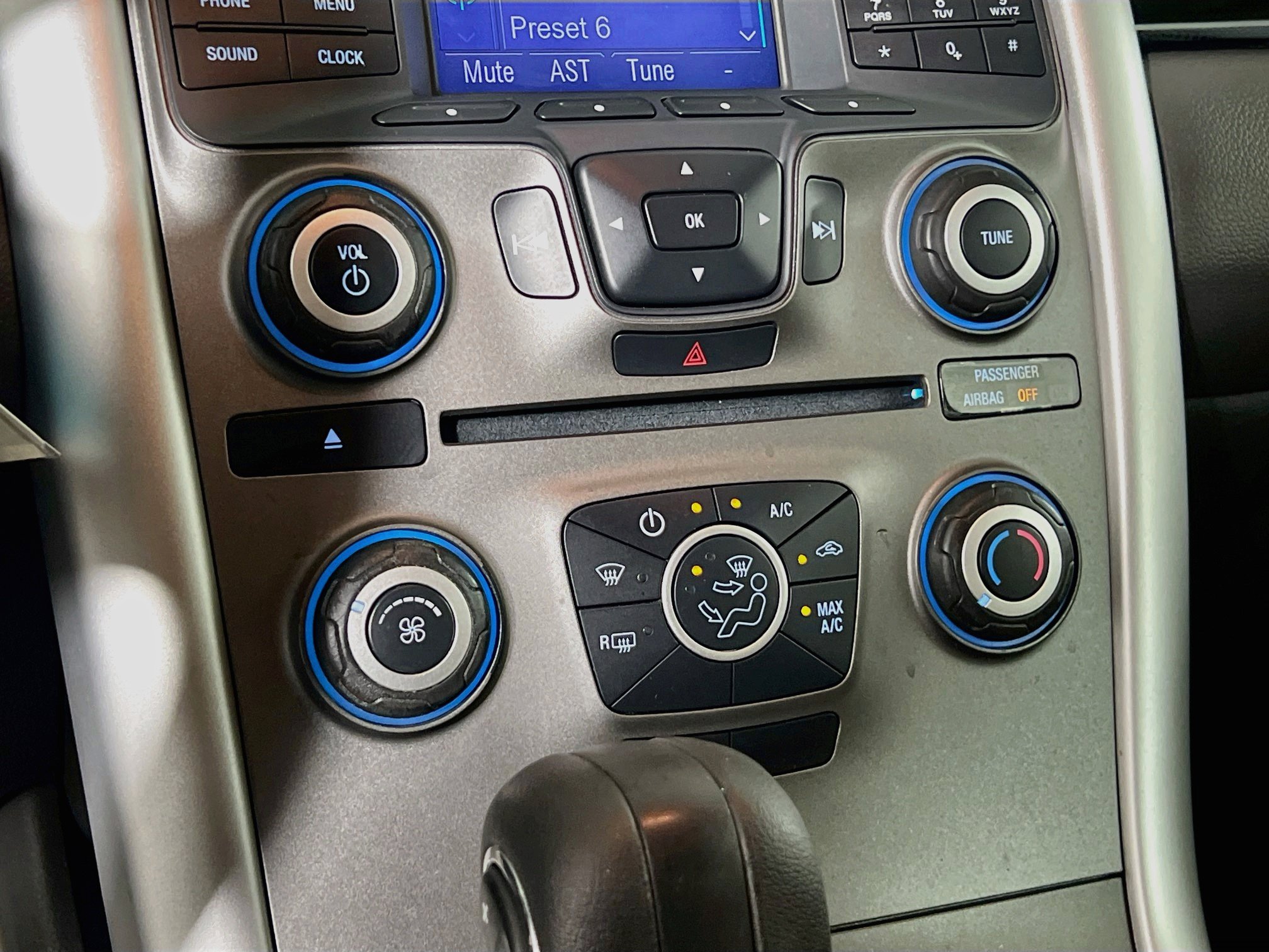 Used 2013 Ford Edge SE FWD image 26