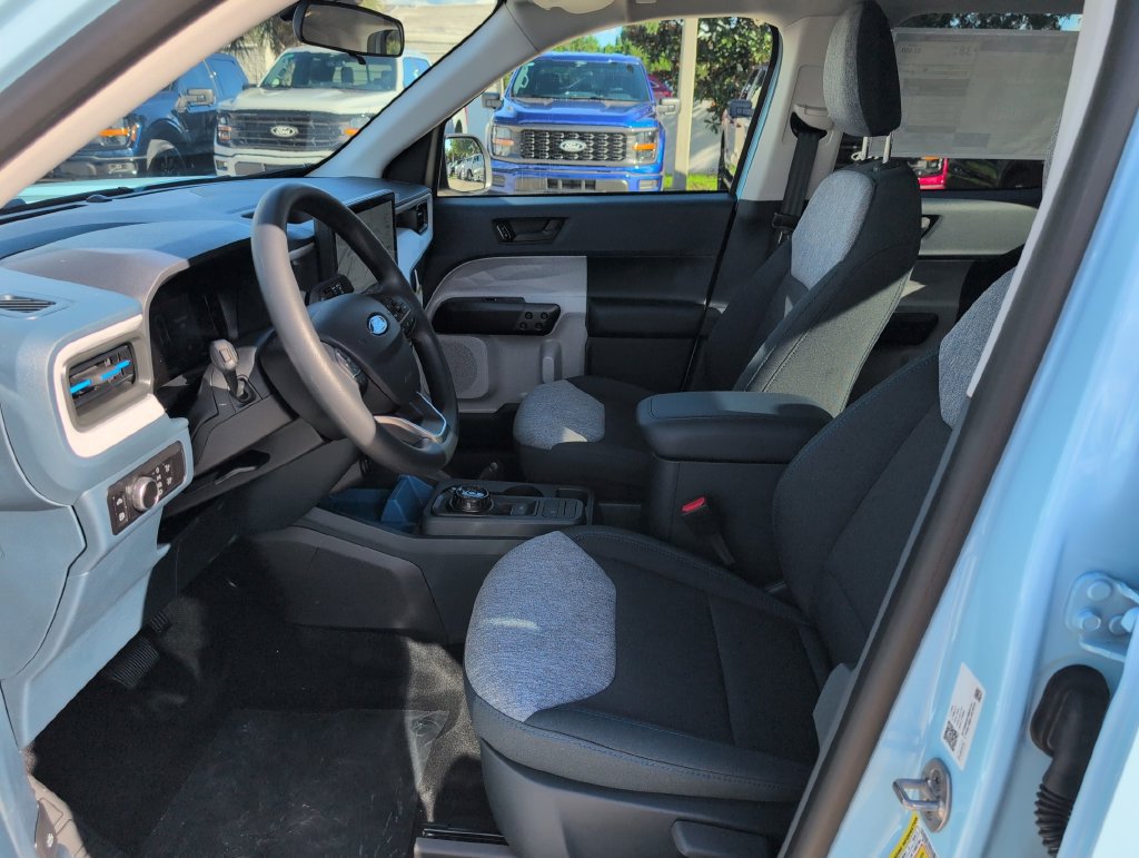 New 2026 Ford Maverick XLT FWD image 5