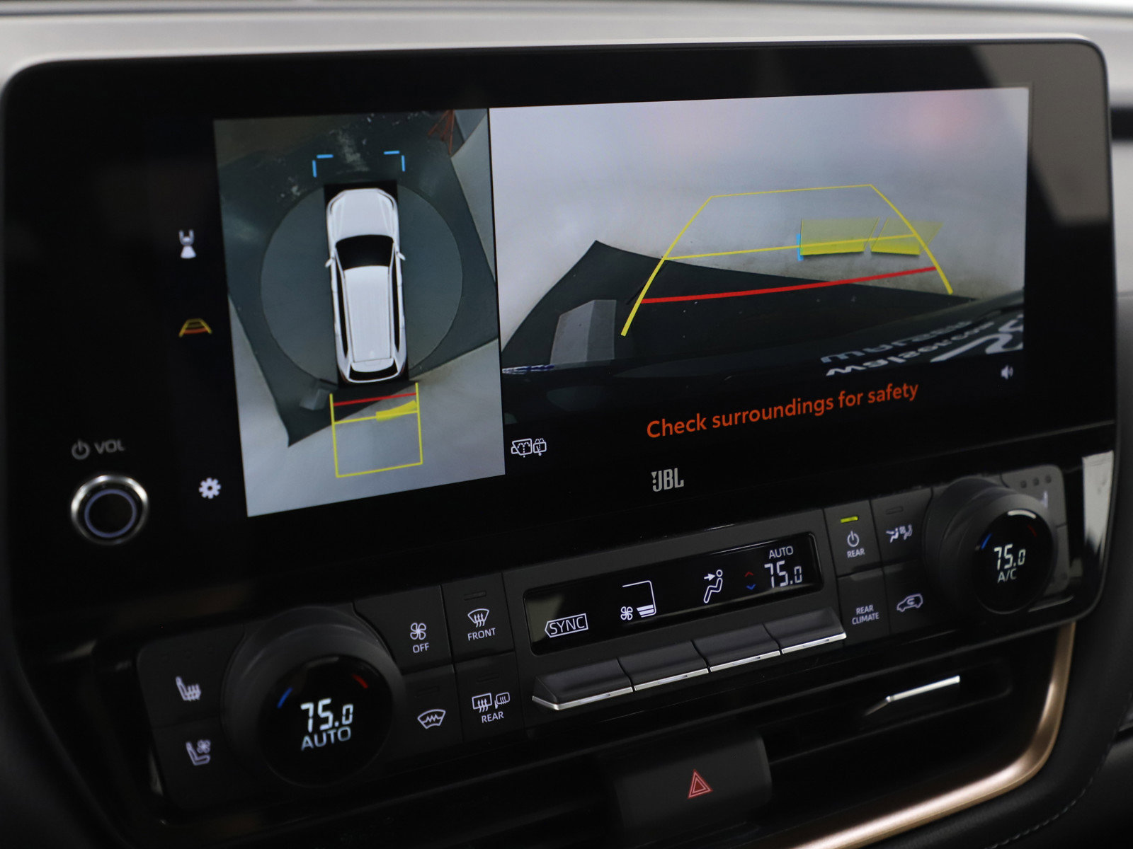 Used 2025 Toyota Grand Highlander AWD Hybrid image 24