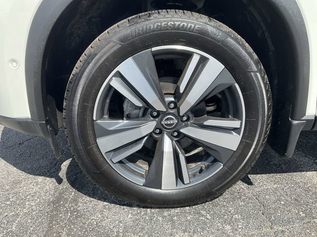Used 2023 Nissan Rogue SL w/ SL Premium Package AWD/4WD image 9
