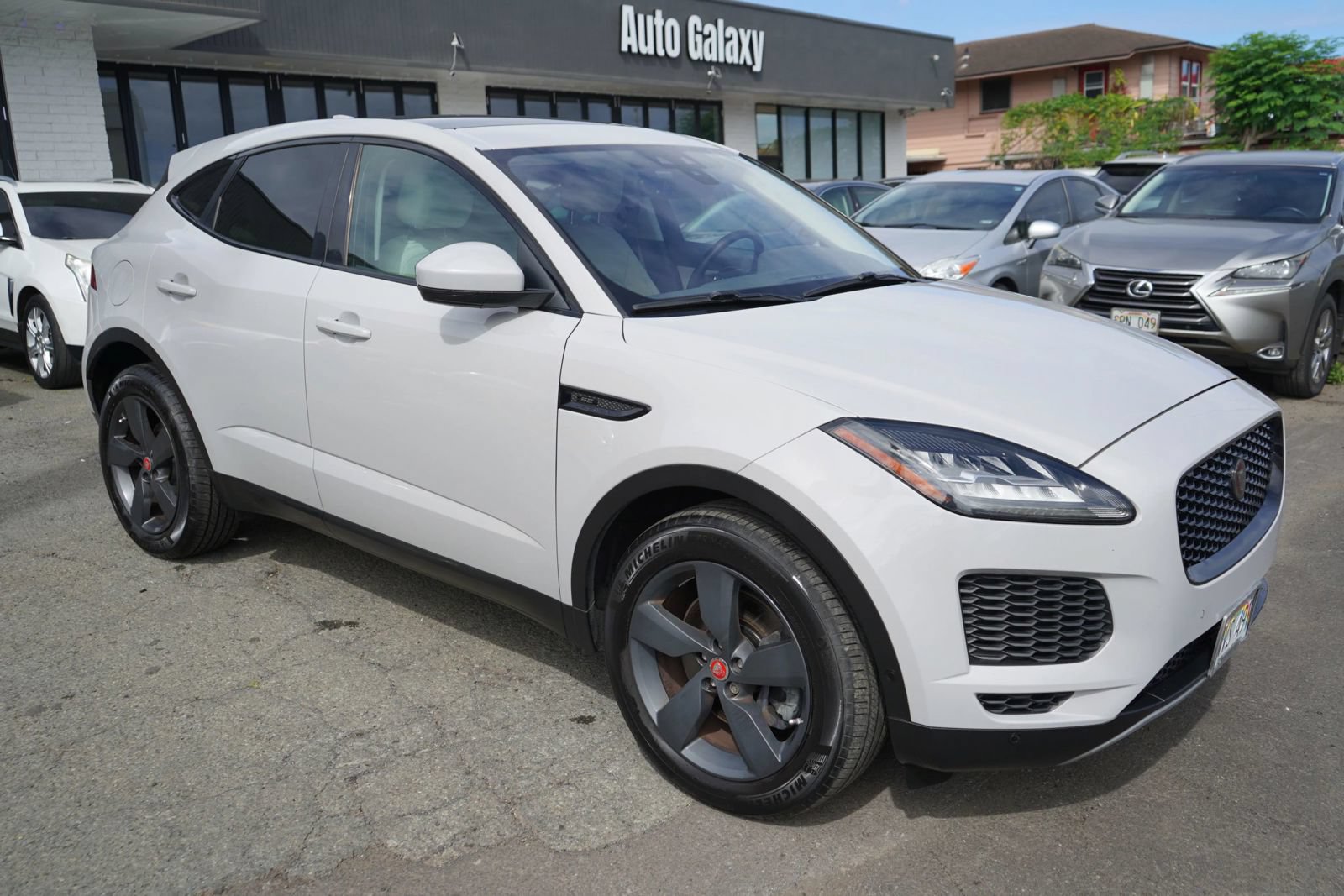 Used 2018 Jaguar E-PACE SE AWD/4WD image 3