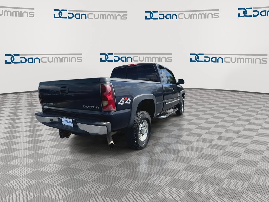 Used 2005 Chevrolet Silverado 2500 LS AWD/4WD image 8