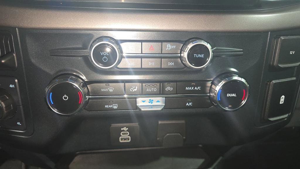Certified 2025 Ford F150 XLT w/ Equipment Group 301A Standard AWD/4WD image 17