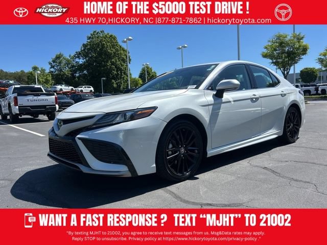 Used 2024 Toyota Camry XSE FWD image 1