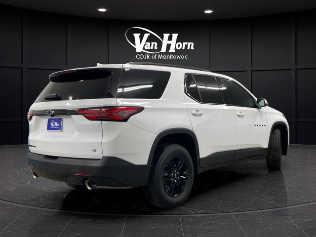 Used 2023 Chevrolet Traverse LT w/ Midnight/Sport Edition image 3