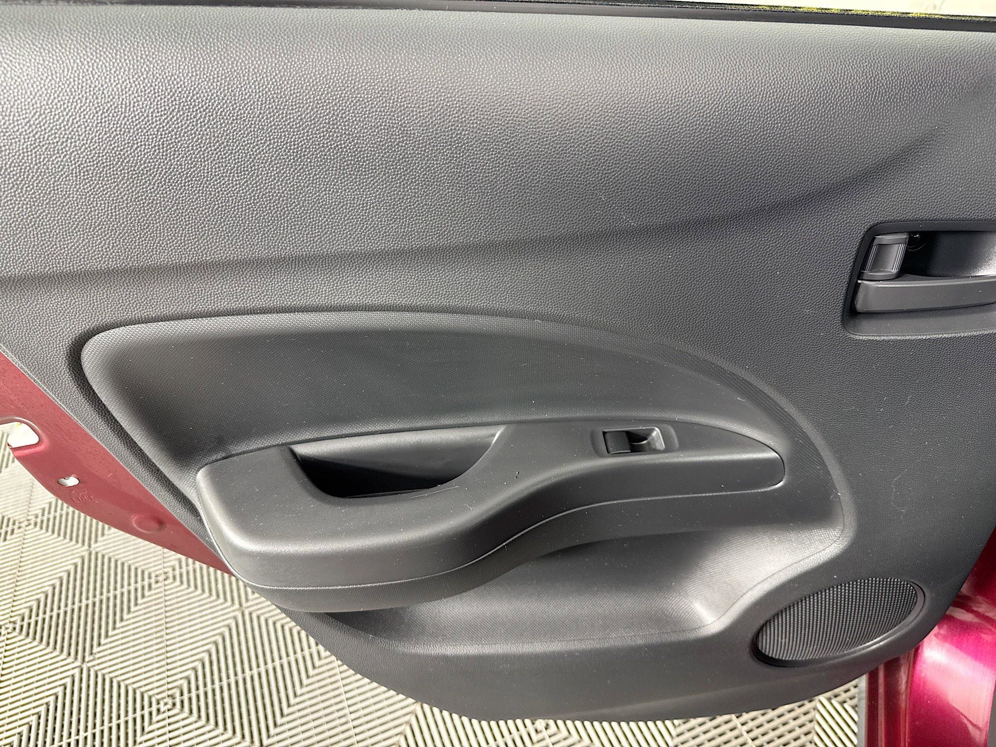 Used 2024 Mitsubishi Mirage ES image 24