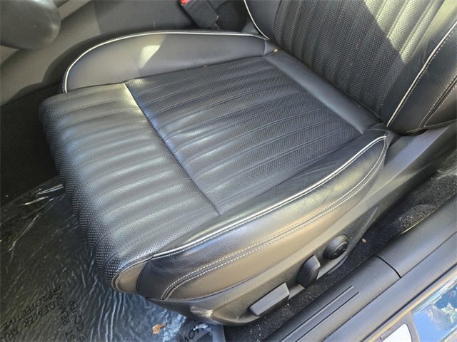 Used 2022 Genesis G70 2.0T w/ Prestige Package image 11