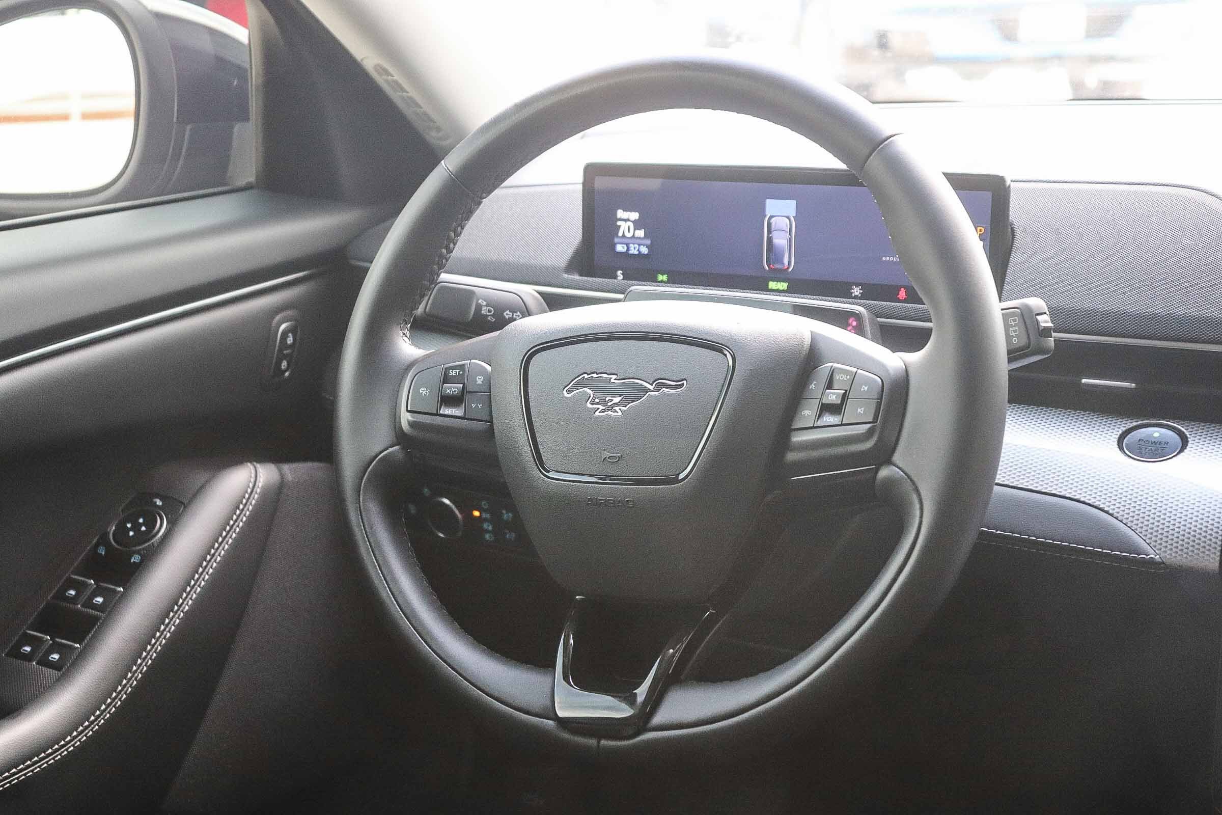 Used 2023 Ford Mustang Mach-E Select image 18