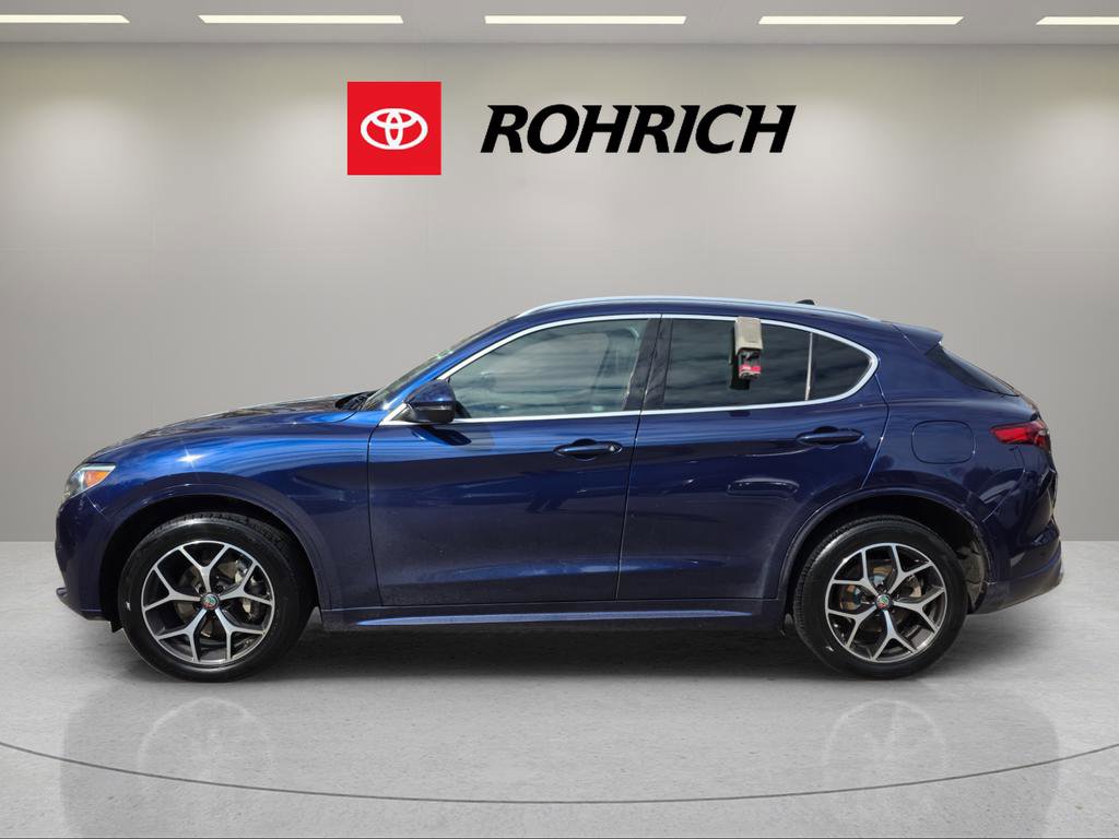 Used 2021 Alfa Romeo Stelvio Ti image 9