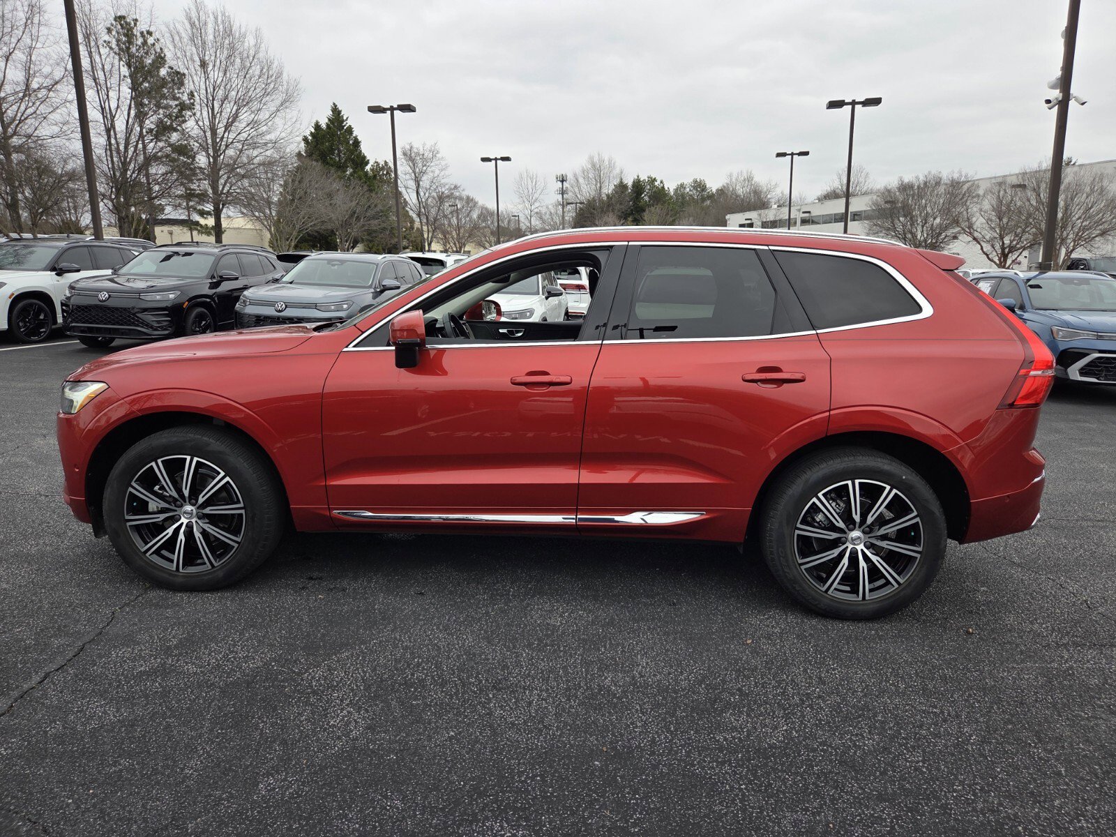 Used 2021 Volvo XC60 T5 Inscription w/ Advanced Package image 8