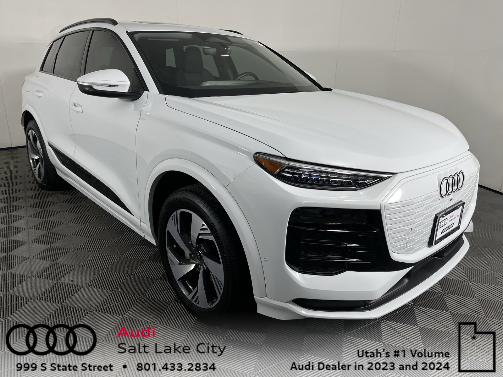 Used 2025 Audi Q6 e-tron Premium Plus w/ Premium Plus
