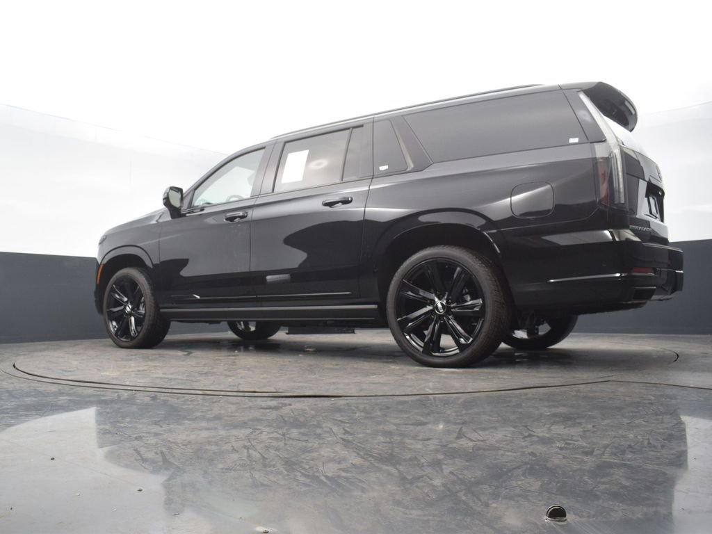Certified 2026 Cadillac Escalade ESV Sport w/ Touring Package image 53