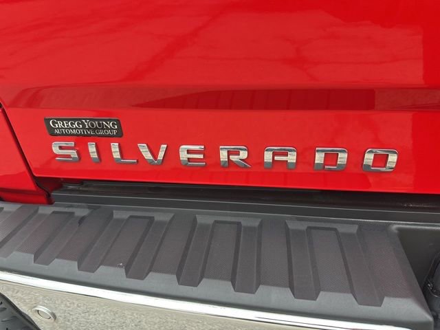 Used 2018 Chevrolet Silverado 1500 LT w/ All Star Edition image 15