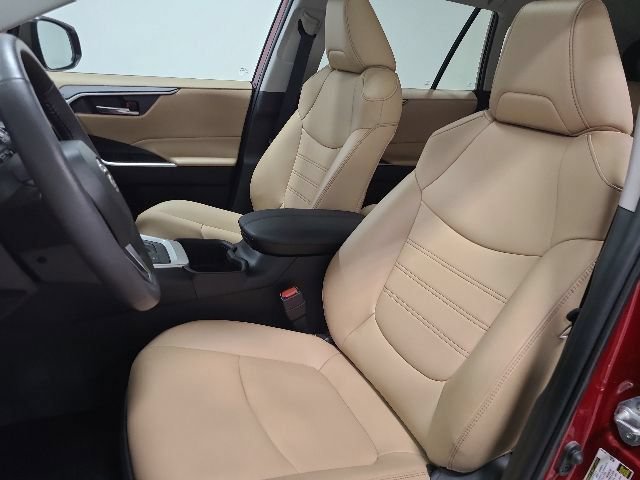 Used 2024 Toyota RAV4 XLE Premium w/ Weather Package AWD/4WD image 20