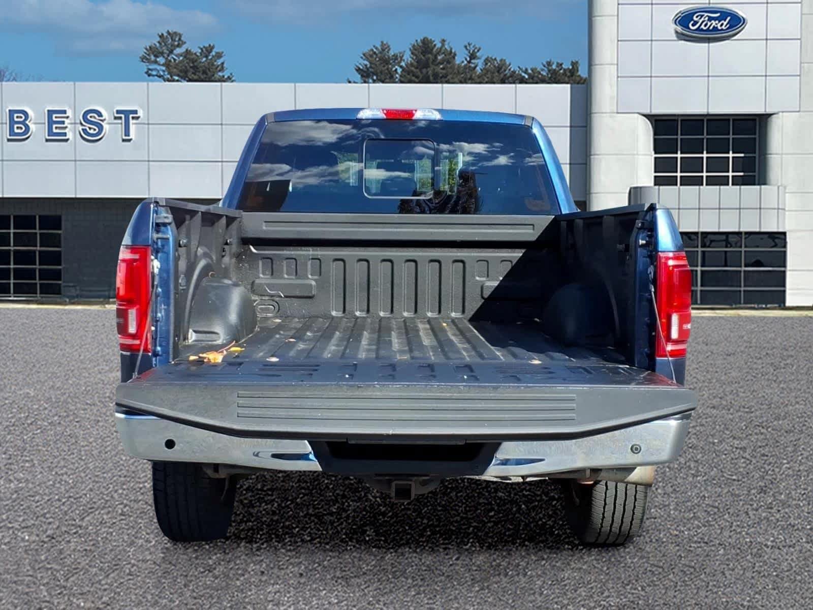 Used 2016 Ford F150 Lariat w/ Equipment Group 501A Mid AWD/4WD image 6