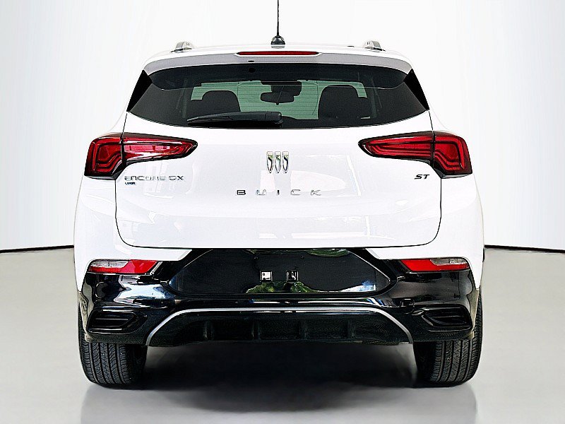 Used 2024 Buick Encore GX Sport Touring w/ Experience Buick Package AWD/4WD image 6