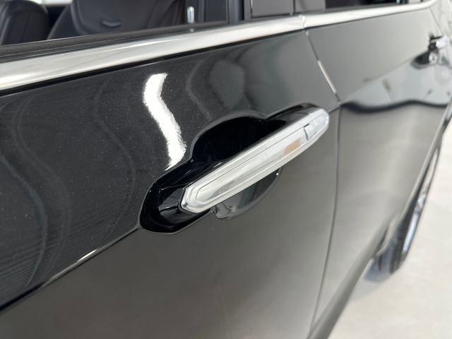 Used 2023 Cadillac XT6 Premium Luxury image 9