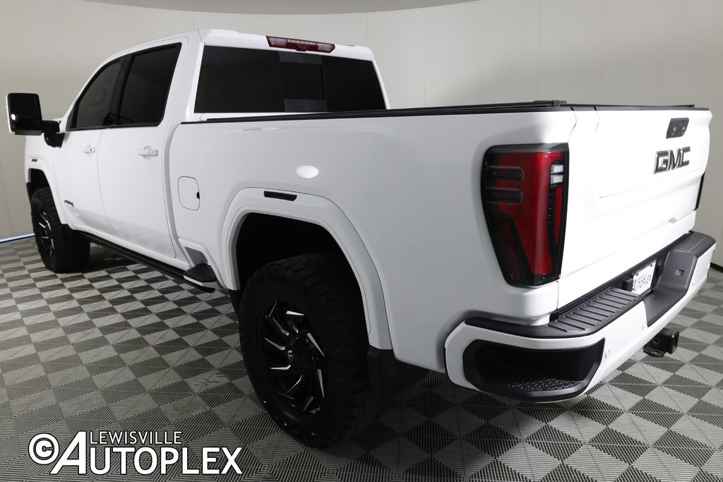 Used 2024 GMC Sierra 2500 AT4 w/ AT4 Premium Plus Package AWD/4WD image 9
