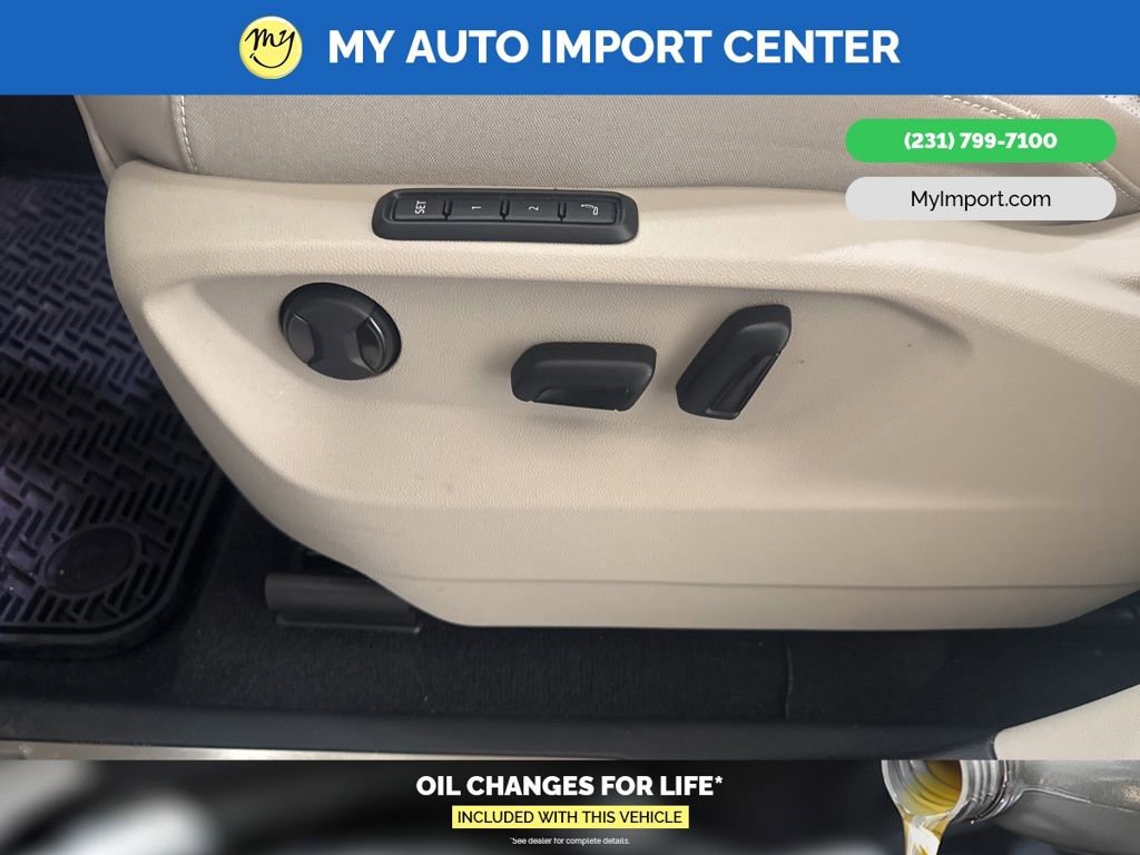 Used 2025 Volkswagen Atlas SEL Premium R-Line image 13