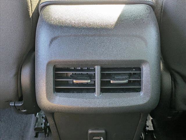 Certified 2023 Chevrolet Equinox LS image 17
