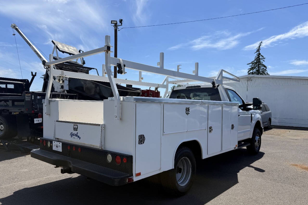 Used 2019 Ford F350 XLT AWD/4WD image 4