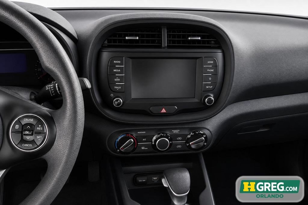 Used 2020 Kia Soul LX FWD image 14