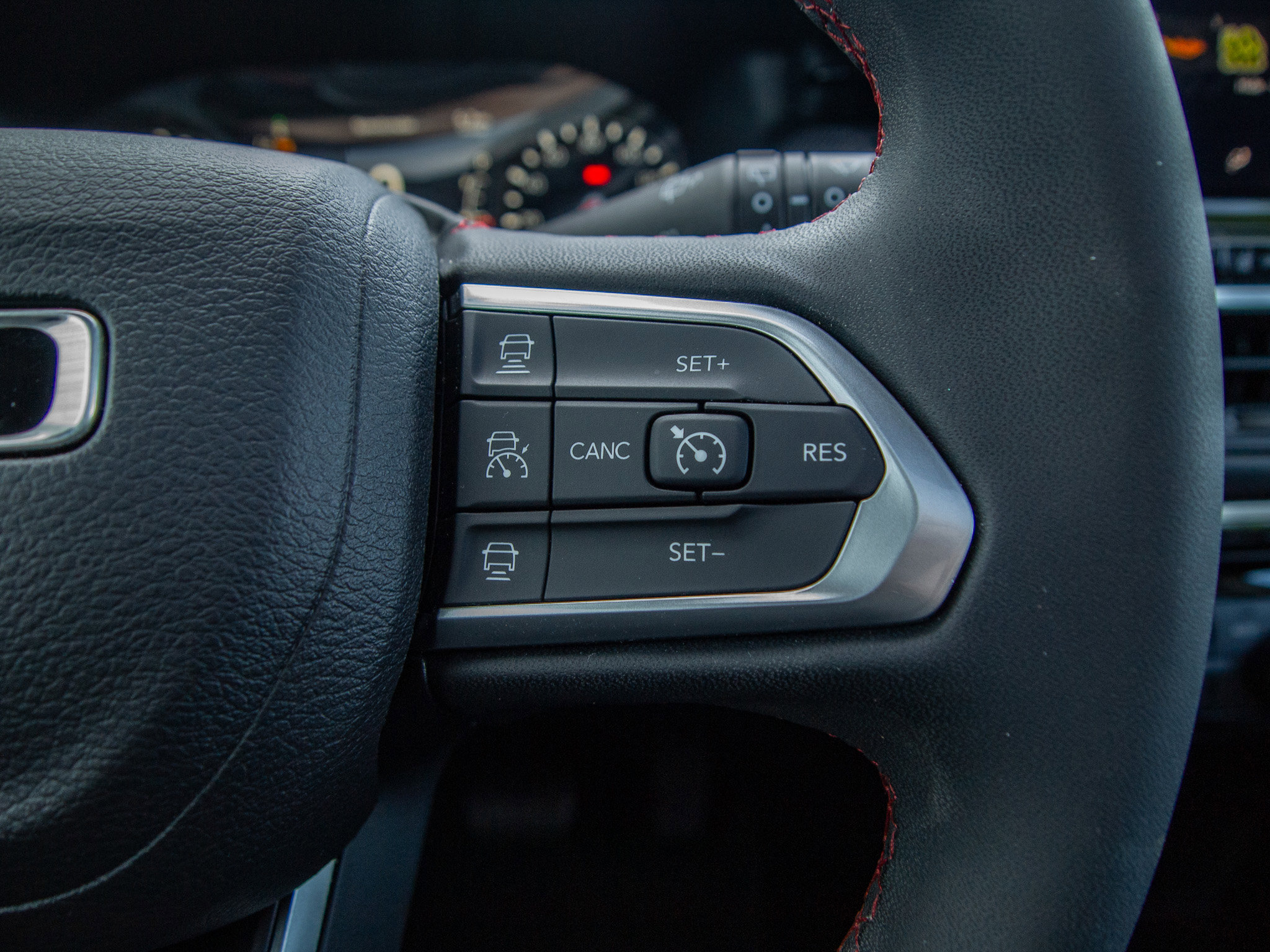 Used 2022 Jeep Compass Trailhawk w/ Sun and Sound Group image 23