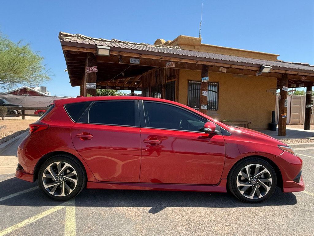 Used 2017 Toyota Corolla iM FWD image 9