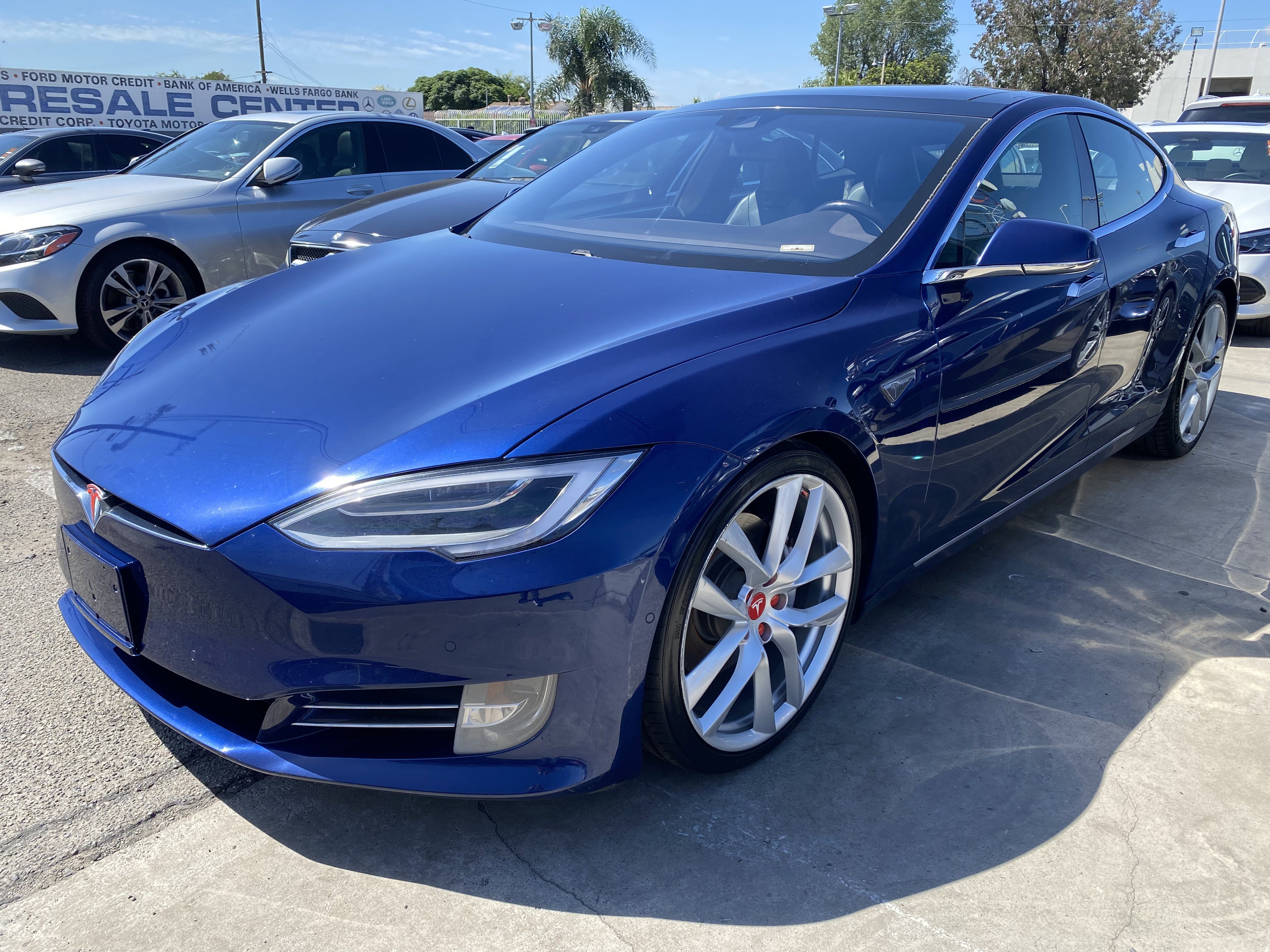 Used 2016 Tesla Model S 75D AWD/4WD image 2