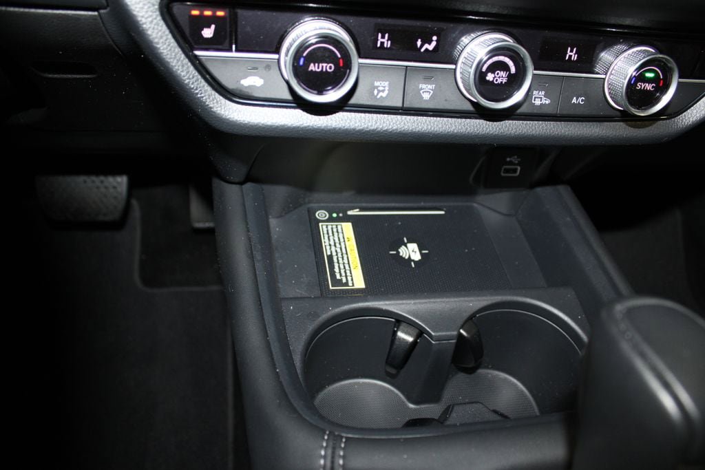 Certified 2025 Honda HR-V EX-L image 32