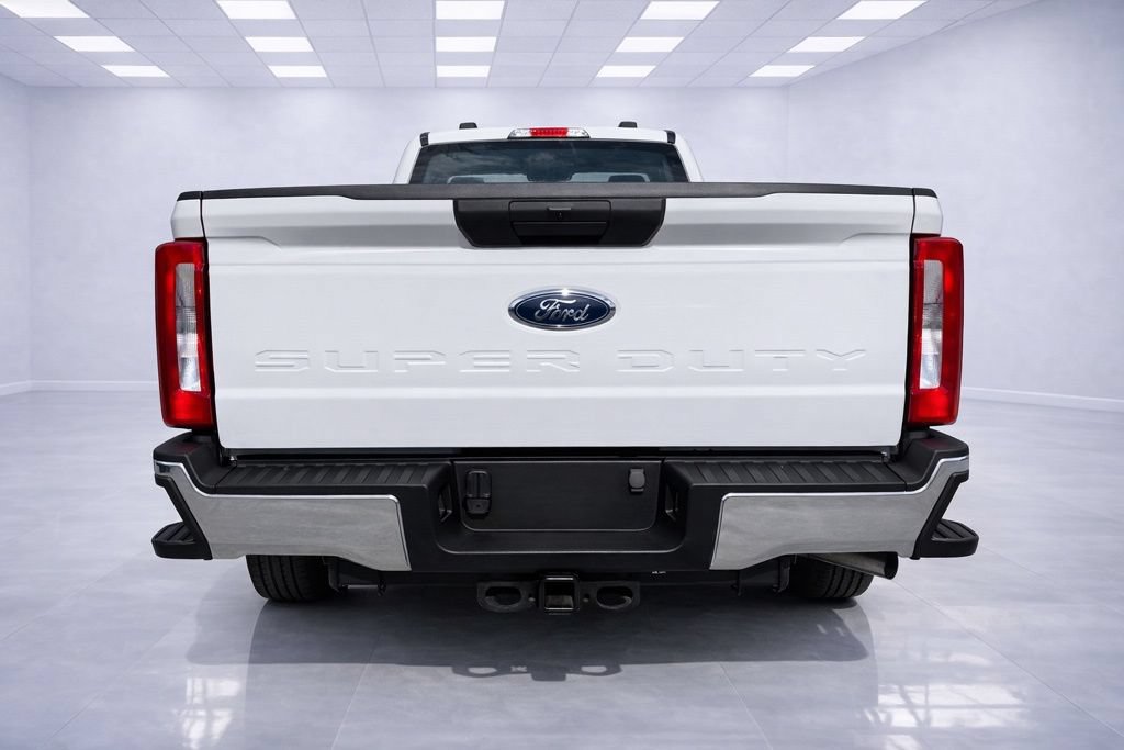 Used 2023 Ford F350 XL w/ XL Chrome Package RWD image 8