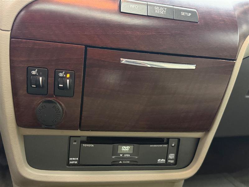 Used 2013 Toyota Sienna Limited w/ Premium Pkg AWD/4WD image 15