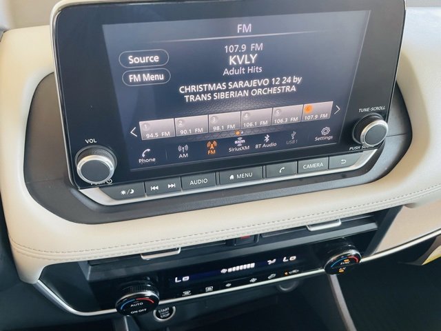 Certified 2023 Nissan Rogue SV image 14